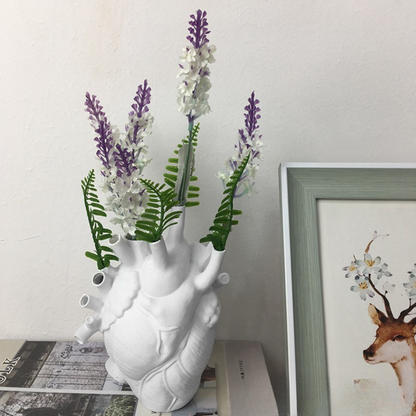 HeartVaseアート™｜モダン心臓型レジン花瓶 オブジェ風アートベース