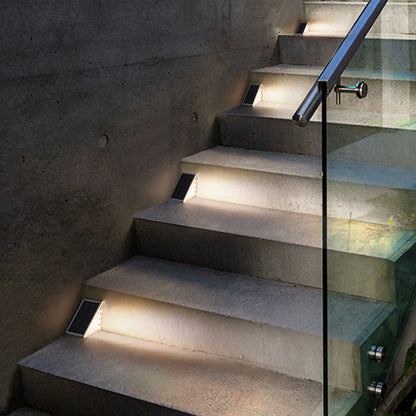 StepSolar™｜ソーラー階段ライト – LED Step Light